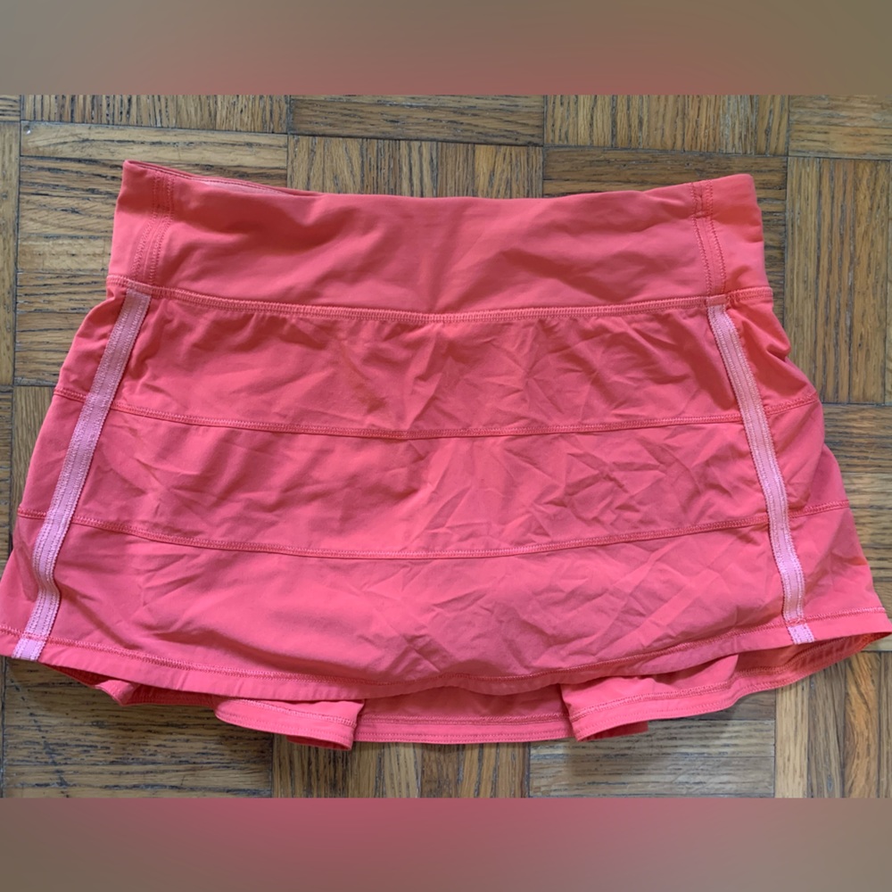 Lululemon running skirt, pleaded!